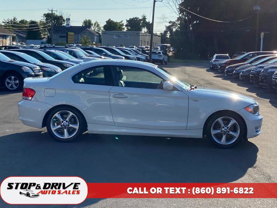 Used 2011 BMW 128i Coupe image 6