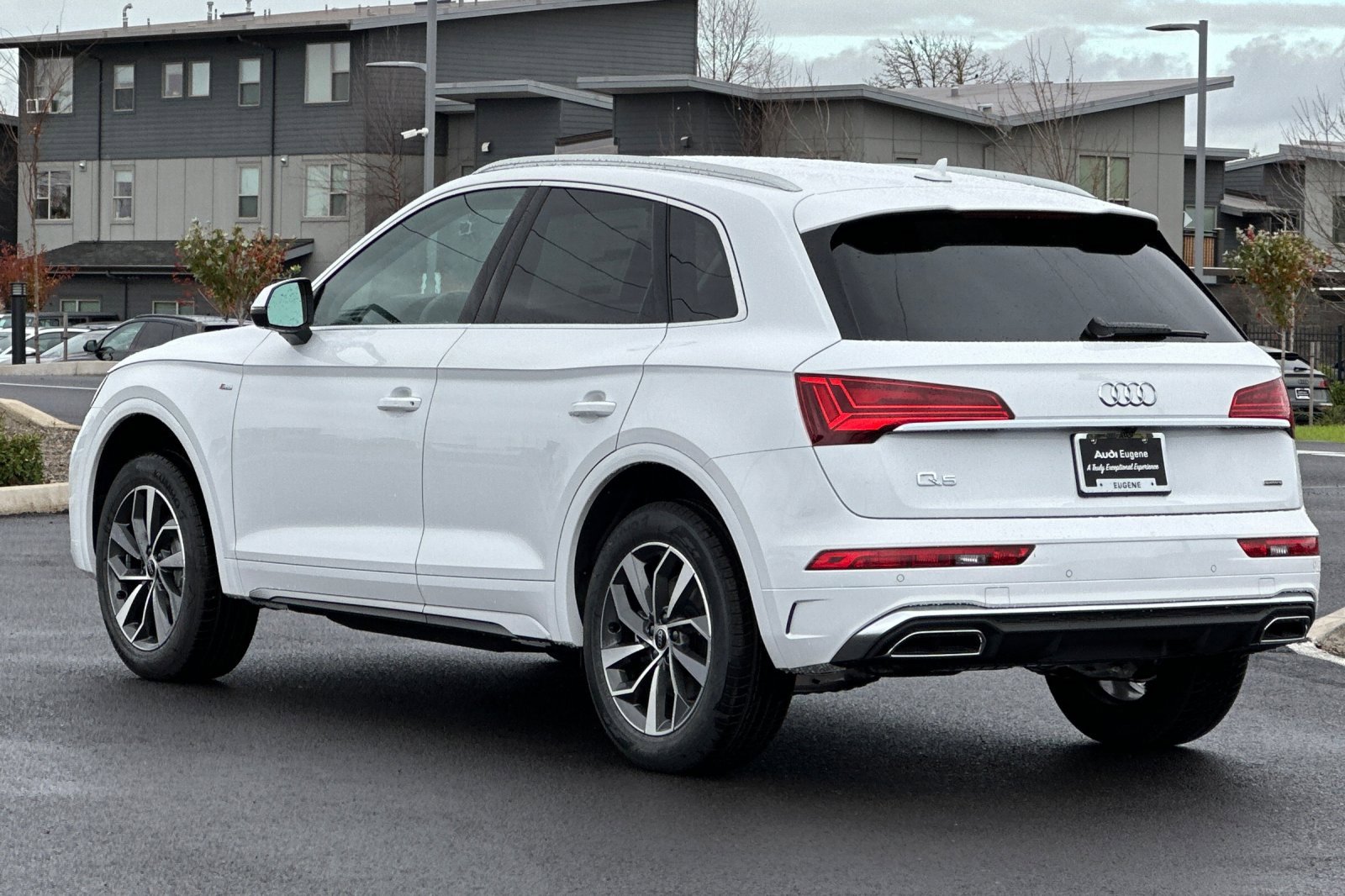 Certified 2025 Audi Q5 2.0T Premium image 5