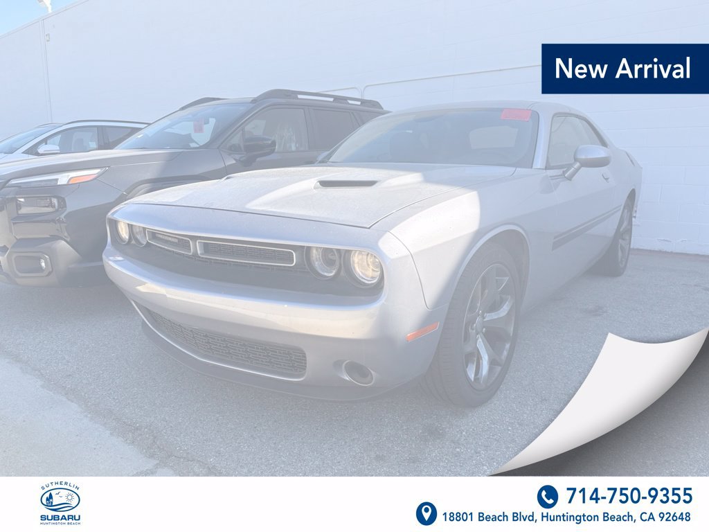 Used 2016 Dodge Challenger SXT