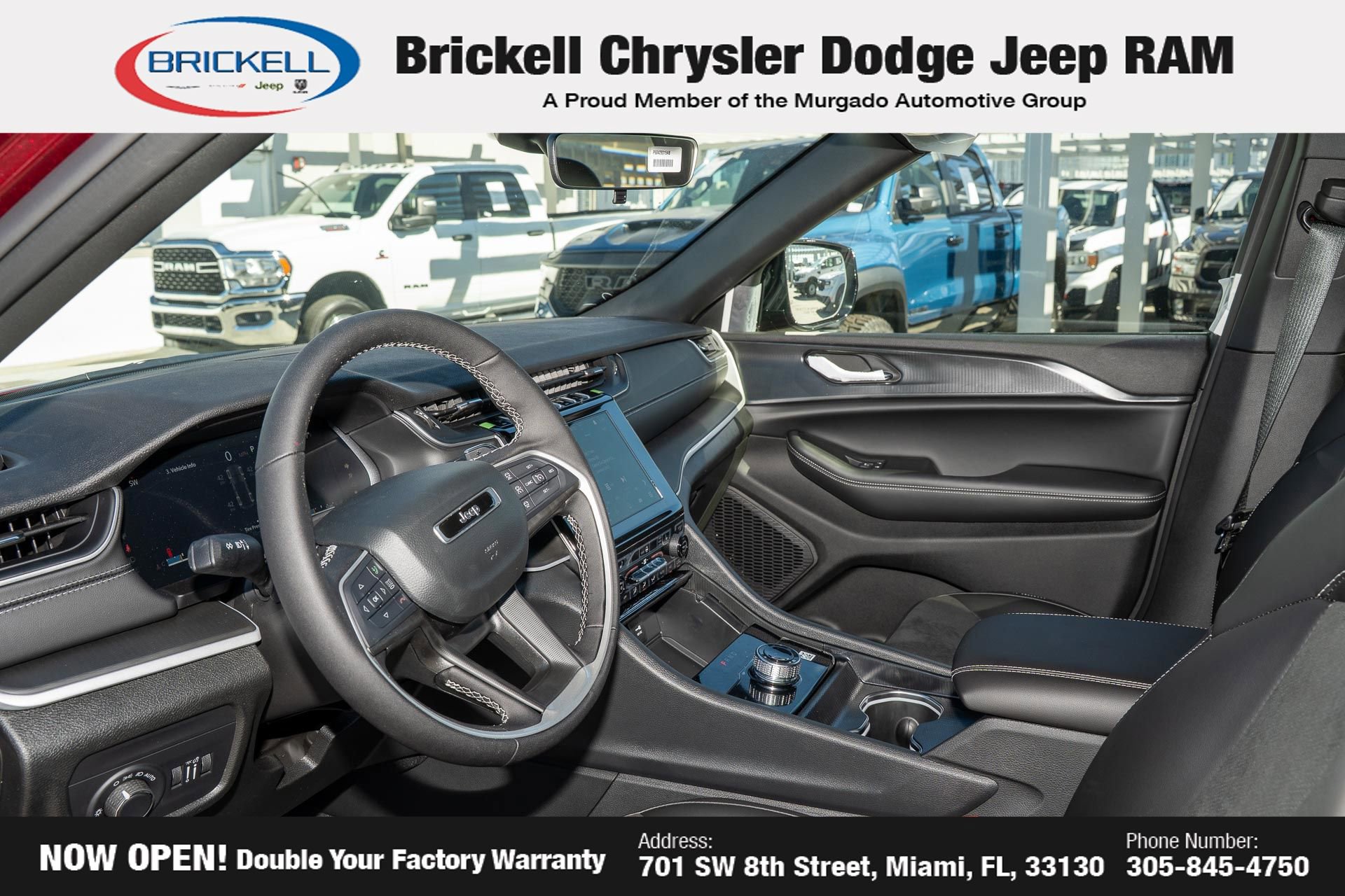 New 2025 Jeep Grand Cherokee Altitude image 15