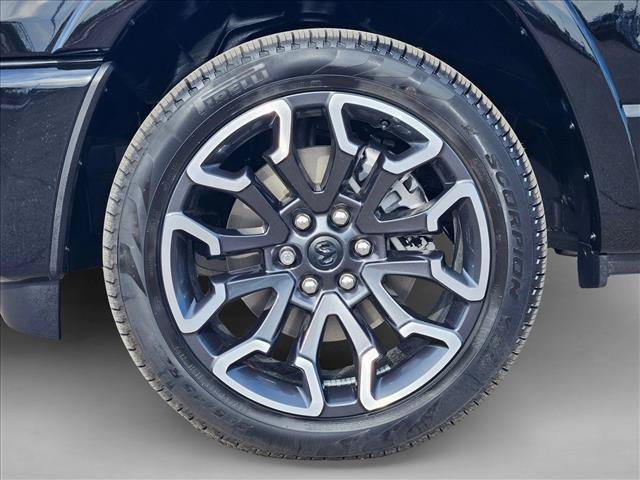 Used 2026 RAM 1500 Limited w/ Bed Utility Group AWD/4WD image 28