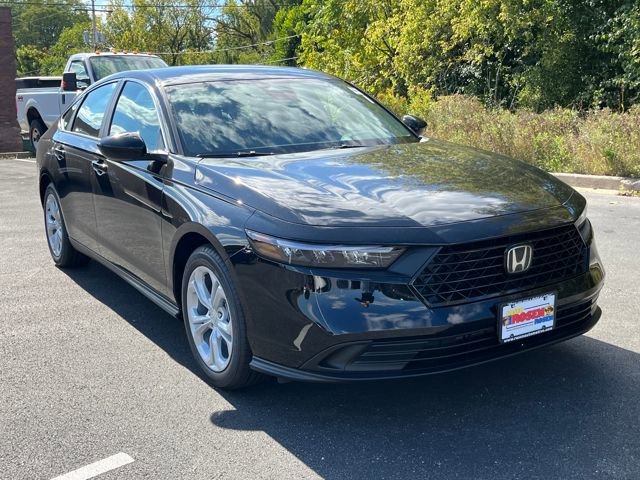 New 2025 Honda Accord LX image 7