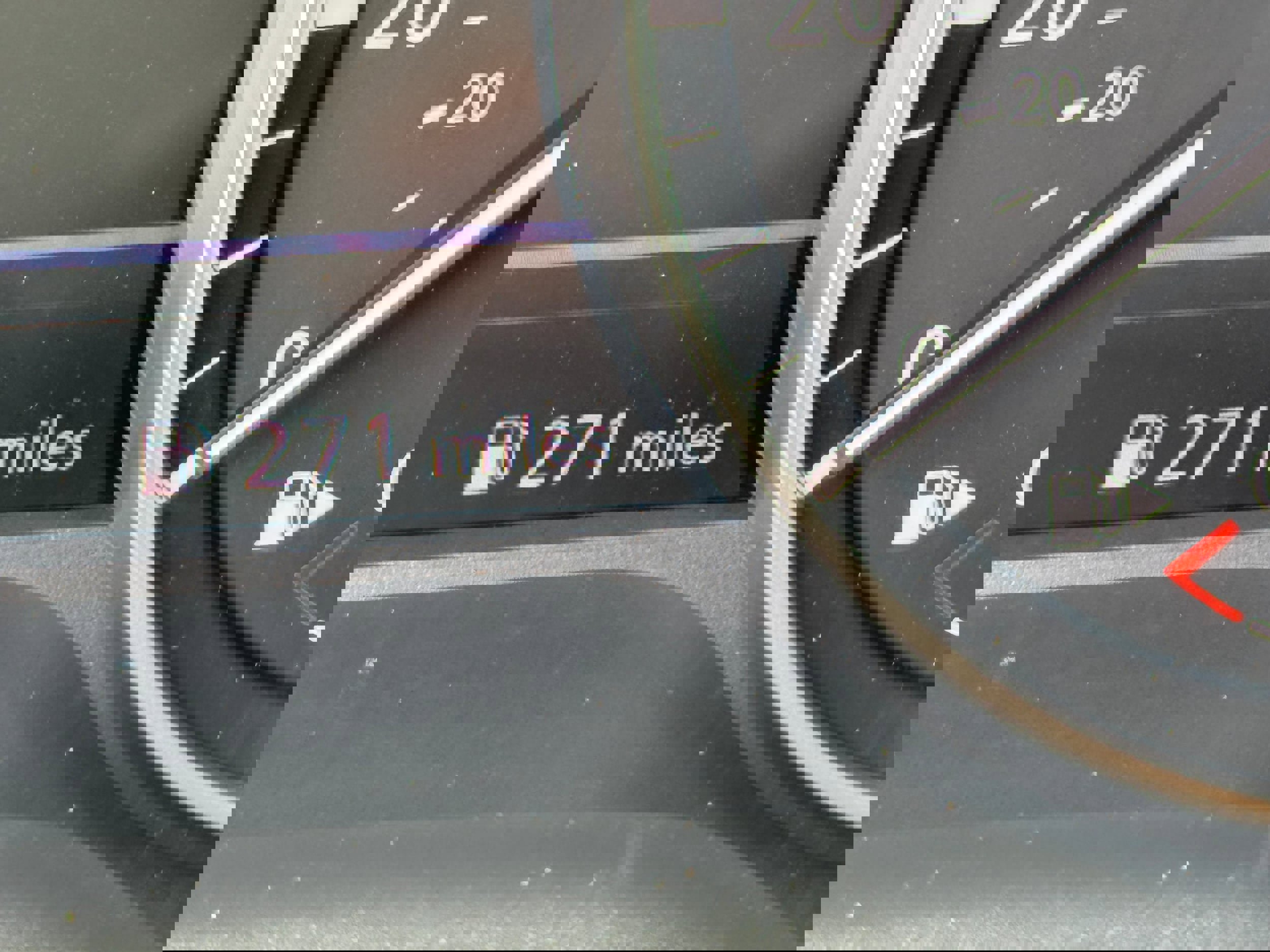 Used 2025 Nissan Rogue SV image 19