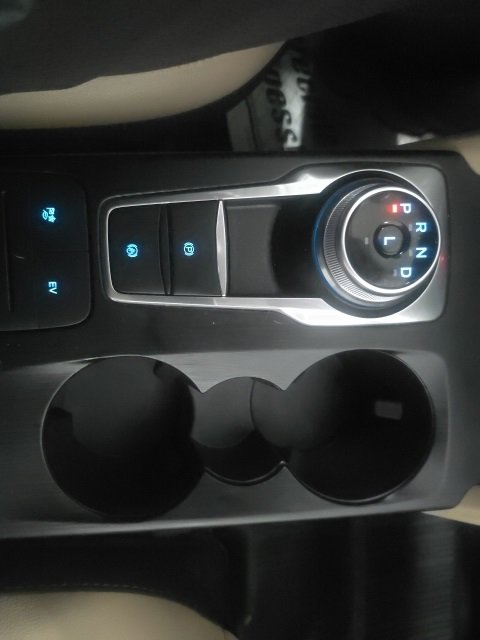 Used 2022 Ford Escape SEL image 24