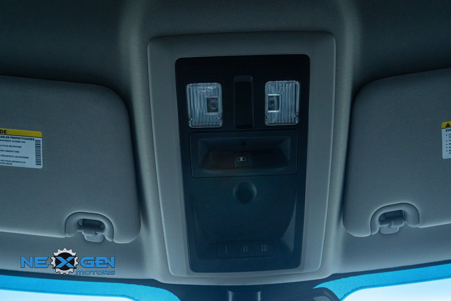 Used 2018 RAM 3500 Laramie w/ Sport Appearance Group image 20