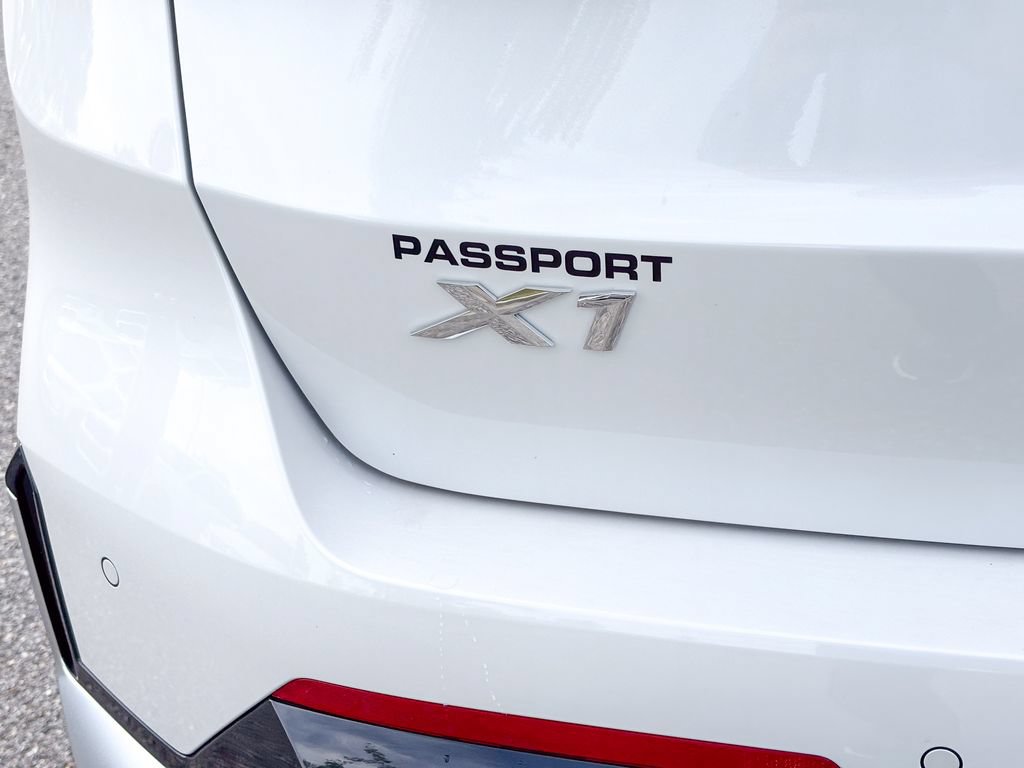 New 2026 BMW X1 xDrive28i AWD/4WD image 6