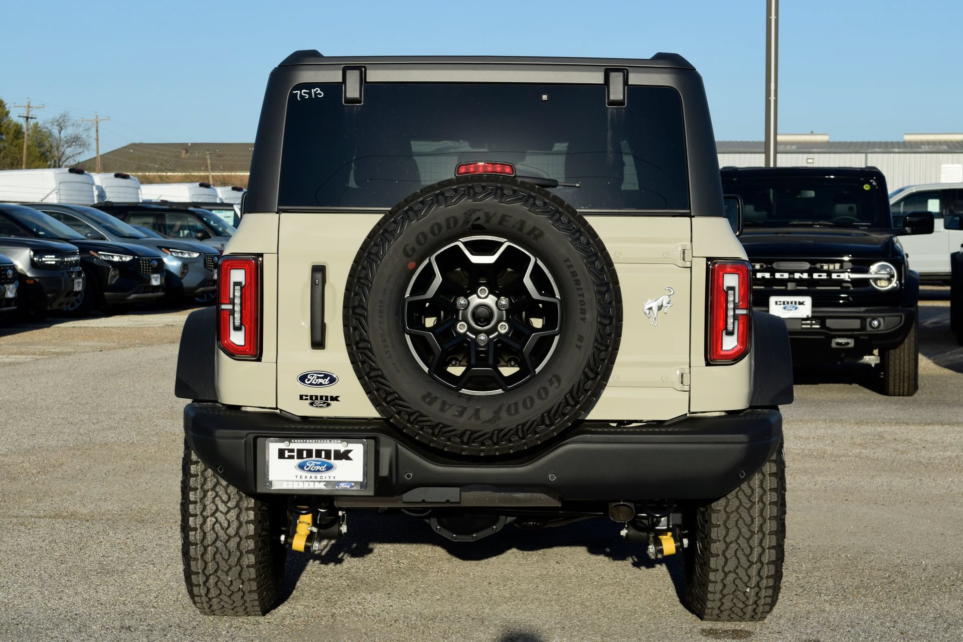 New 2026 Ford Bronco Badlands AWD/4WD image 5