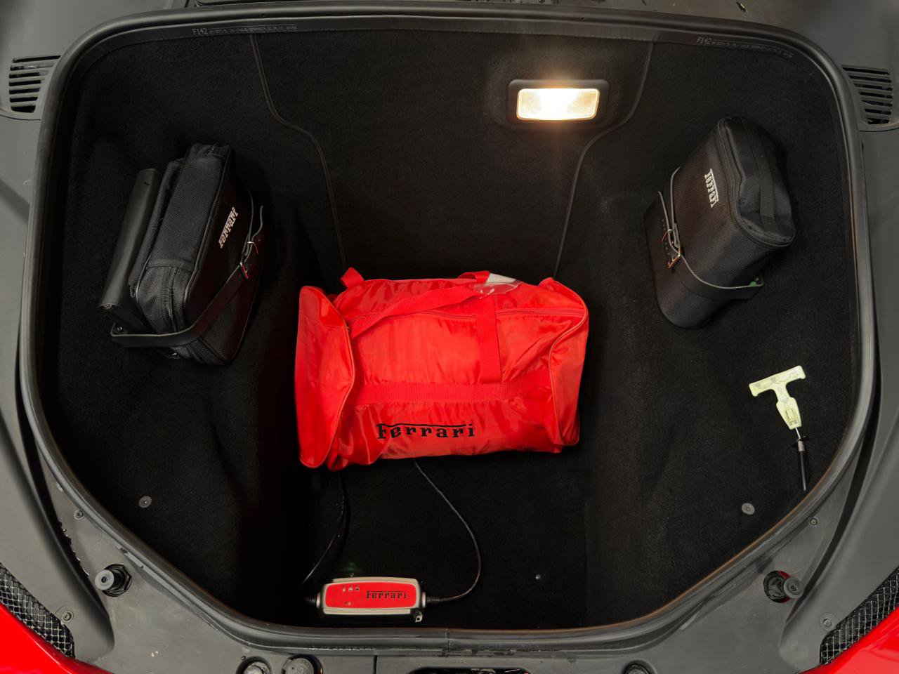 Used 2014 Ferrari 458 Spider RWD image 35