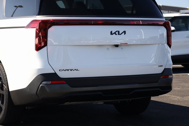 New 2026 Kia Carnival SX image 7