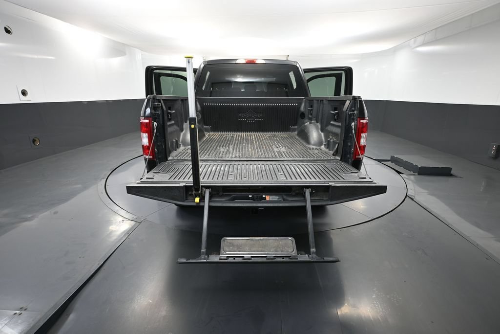 Used 2018 Ford F150 XLT w/ Equipment Group 301A Mid AWD/4WD image 32