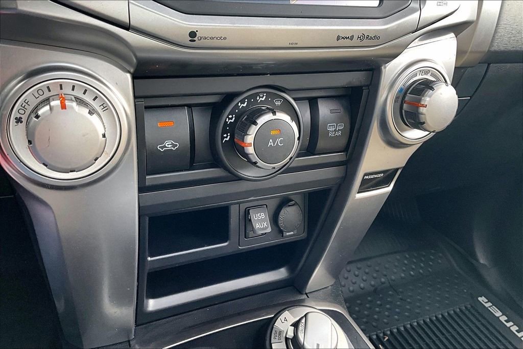 Used 2017 Chevrolet Silverado 1500 LT w/ All Star Edition image 15