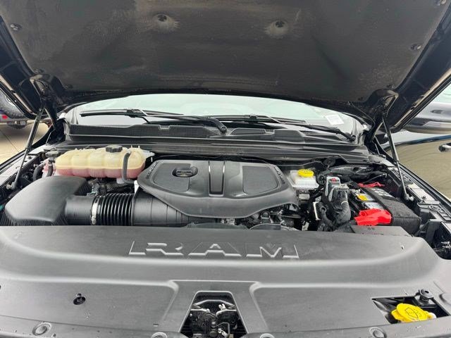 Used 2025 RAM 1500 Laramie w/ Sport Appearance Package image 40