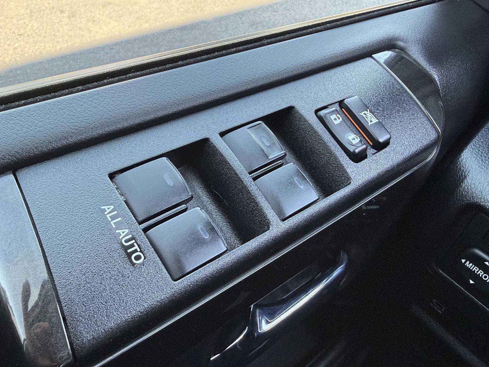 Certified 2024 Toyota 4Runner TRD Off-Road Premium w/ TRD Black Wheel Package (TMS) image 26