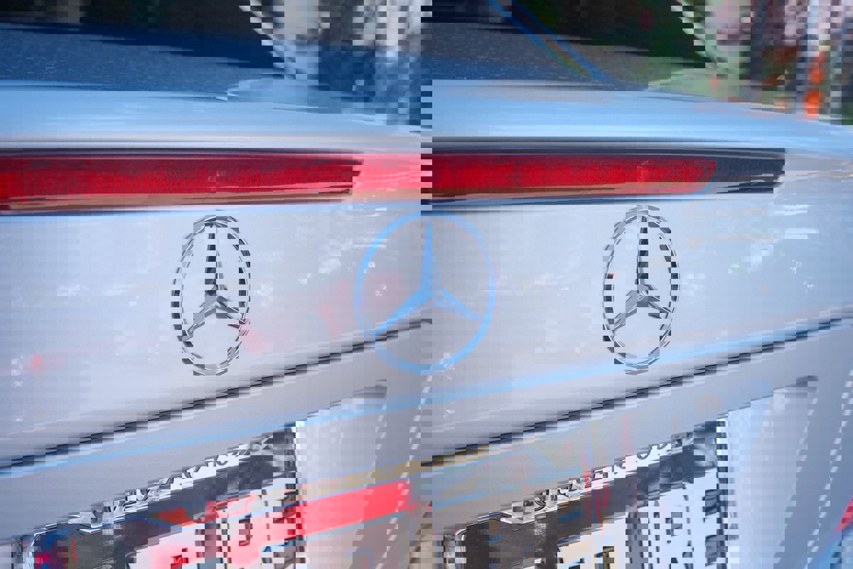 Used 2002 Mercedes-Benz C 320 Sedan image 41