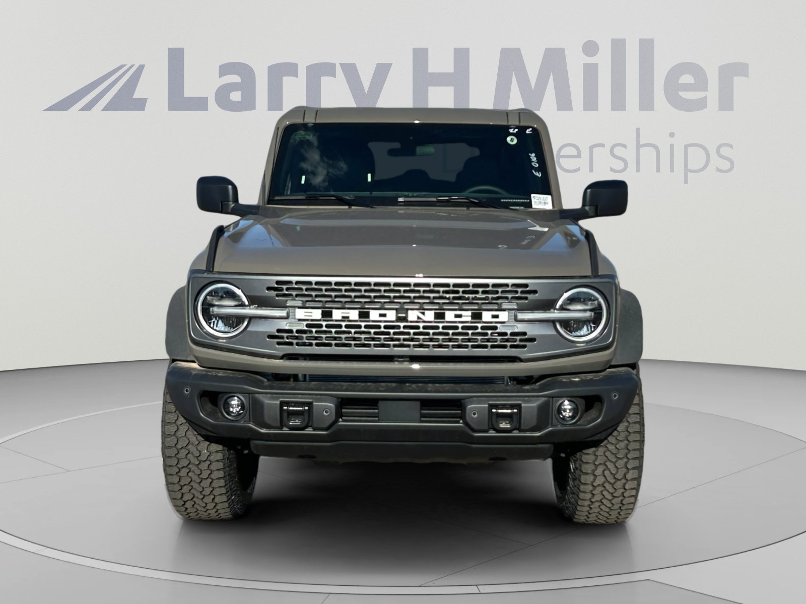 New 2026 Ford Bronco Badlands AWD/4WD image 8