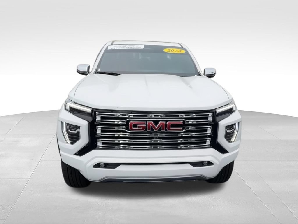 Used 2024 GMC Canyon Denali AWD/4WD image 3