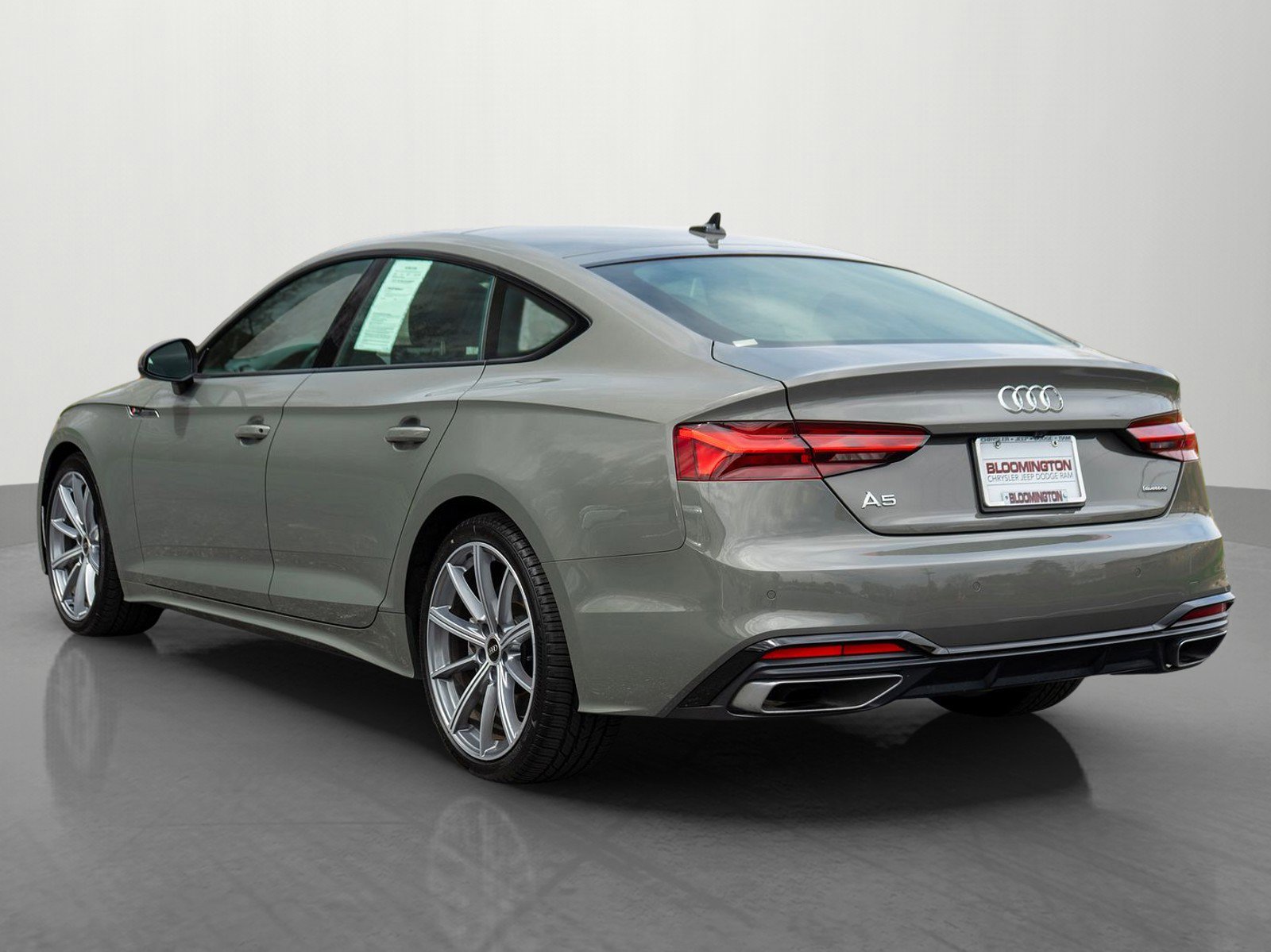 Used 2025 Audi A5 2.0T Premium Plus AWD/4WD image 5