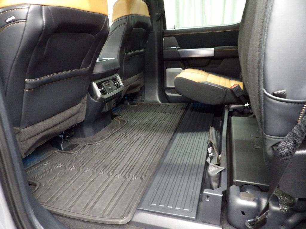 Used 2023 Ford F450 Platinum w/ FX4 Off-Road Package AWD/4WD image 61