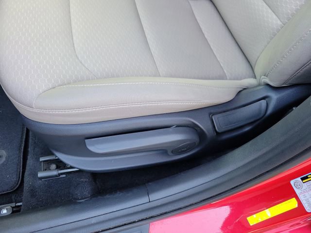 Used 2020 Hyundai Elantra SE image 13