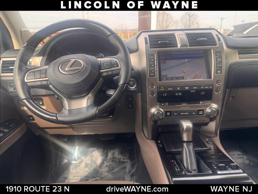 Used 2021 Lexus GX 460 Premium w/ Premium Package AWD/4WD image 24