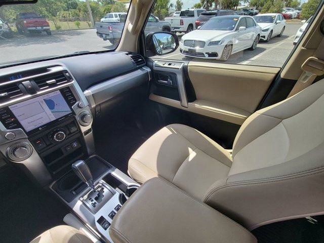 Used 2020 Toyota 4Runner SR5 Premium w/ Moonroof Package RWD image 3