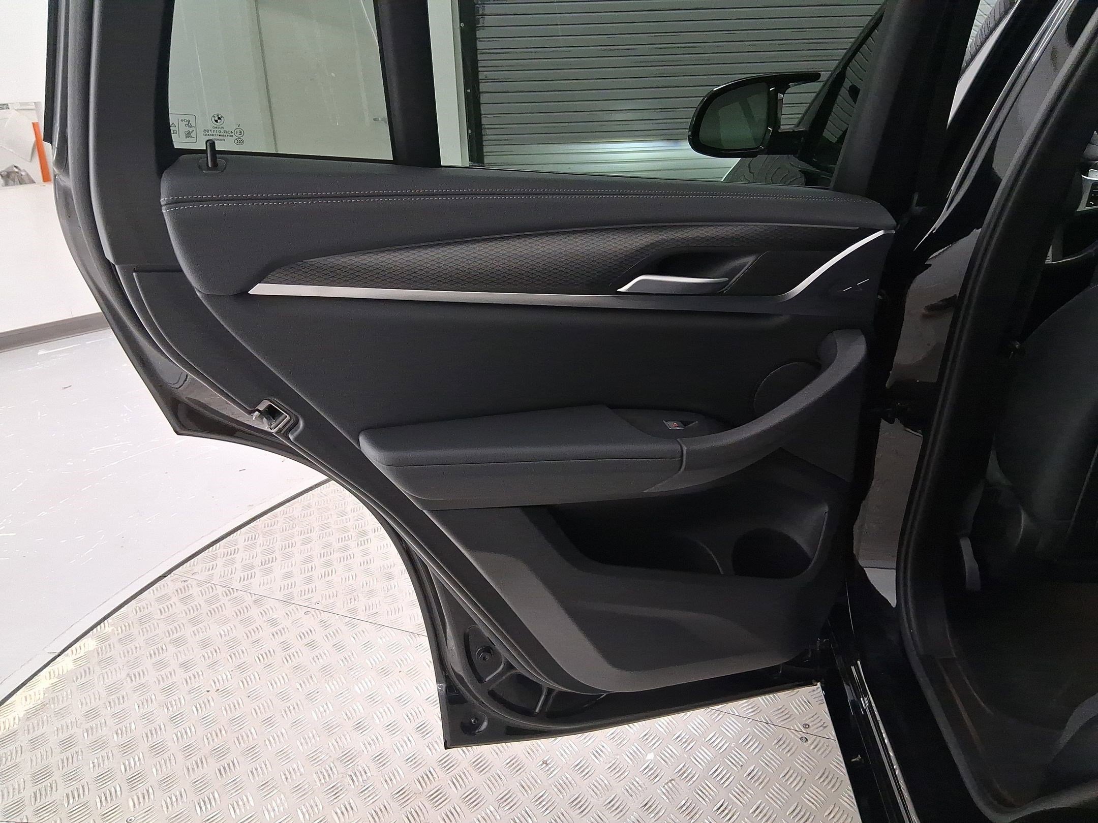 Certified 2023 BMW X4 M40i image 28