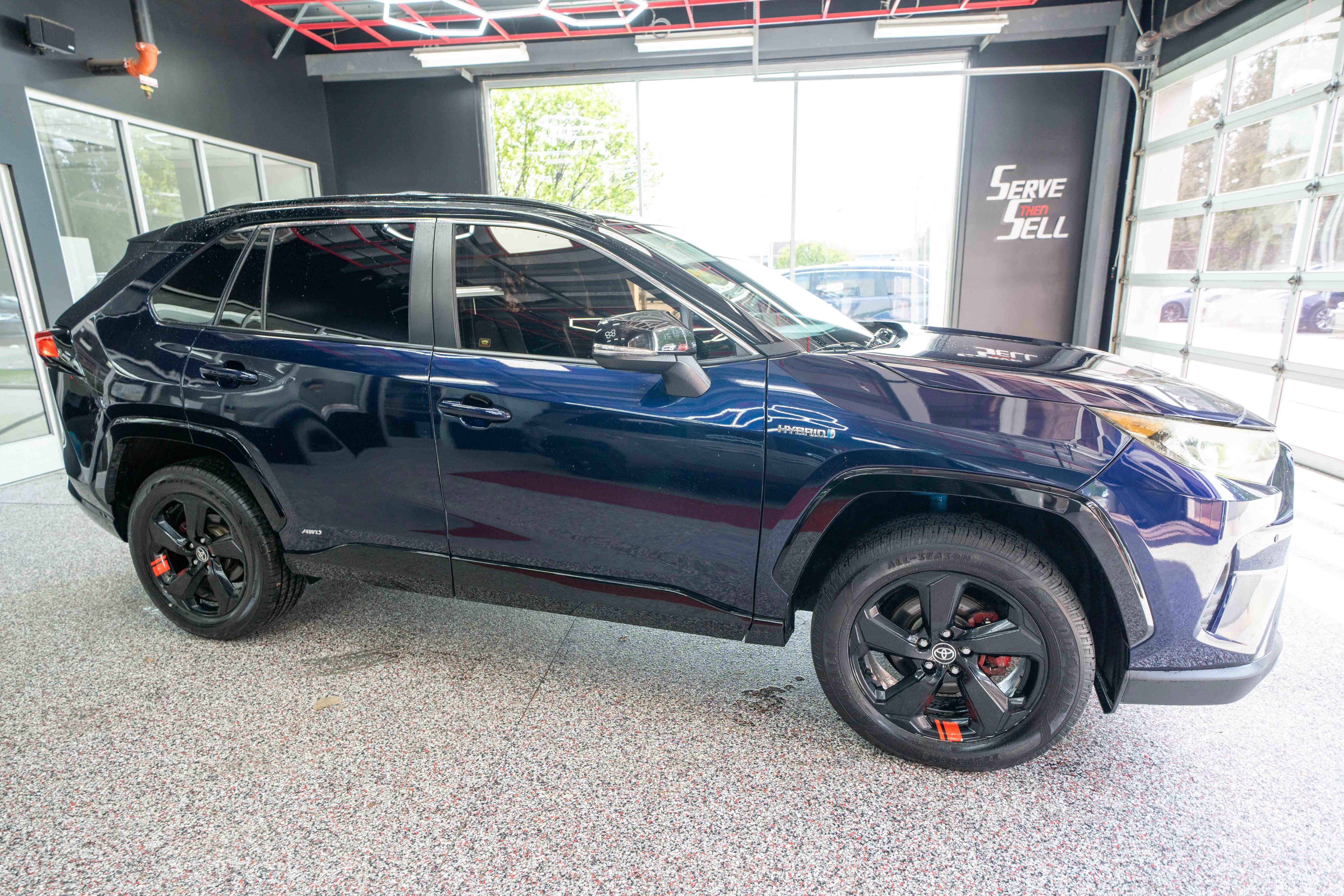 Used 2020 Toyota RAV4 XSE AWD/4WD image 5