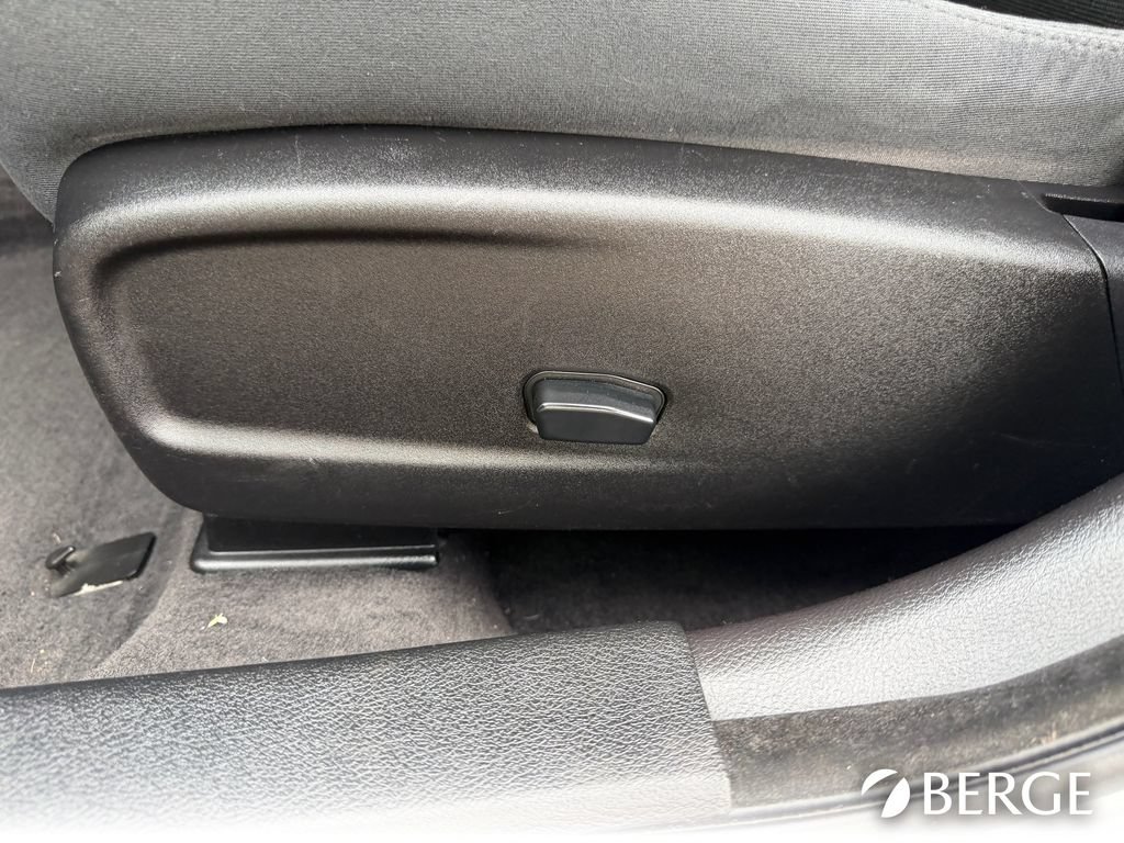 Used 2011 Dodge Charger SE RWD image 14