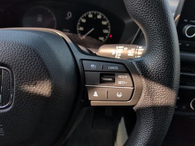 Used 2023 Honda HR-V LX image 15