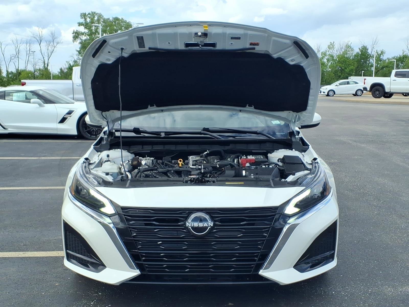 Used 2023 Nissan Altima 2.5 SV AWD/4WD image 31