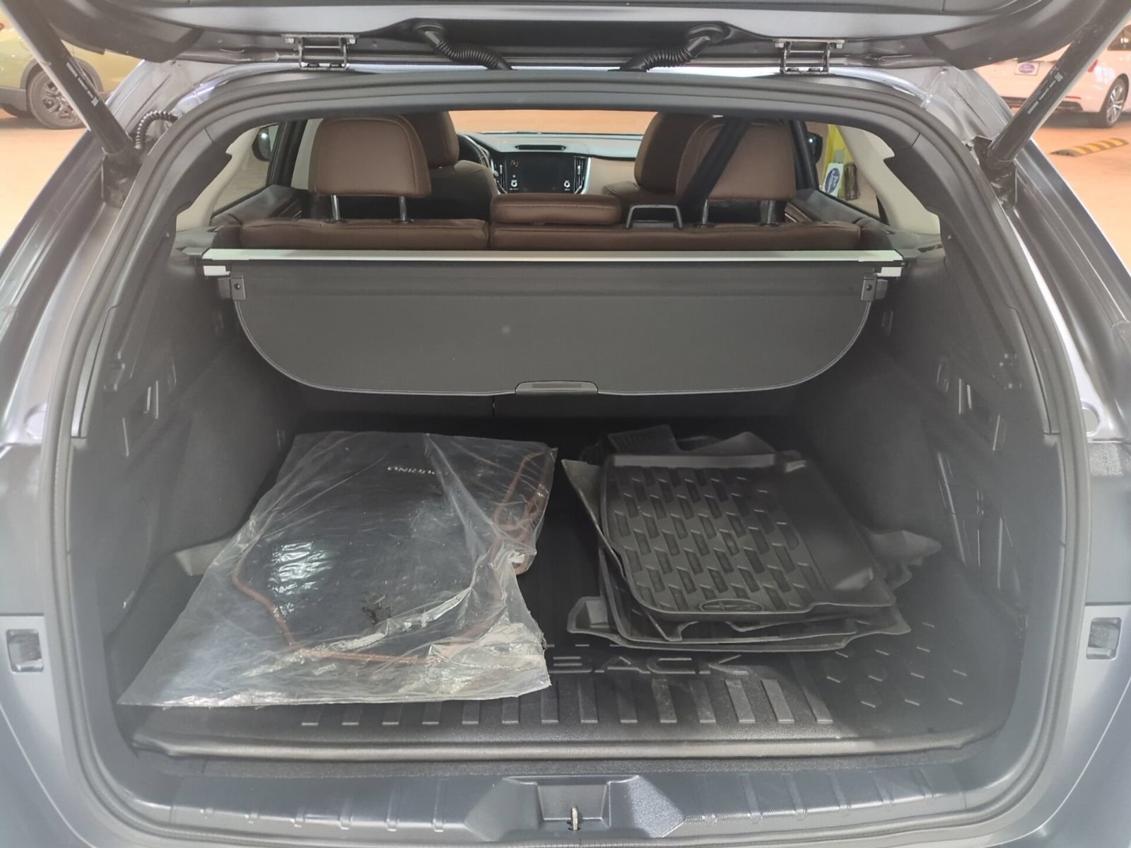 Certified 2022 Subaru Outback Touring XT AWD/4WD image 13