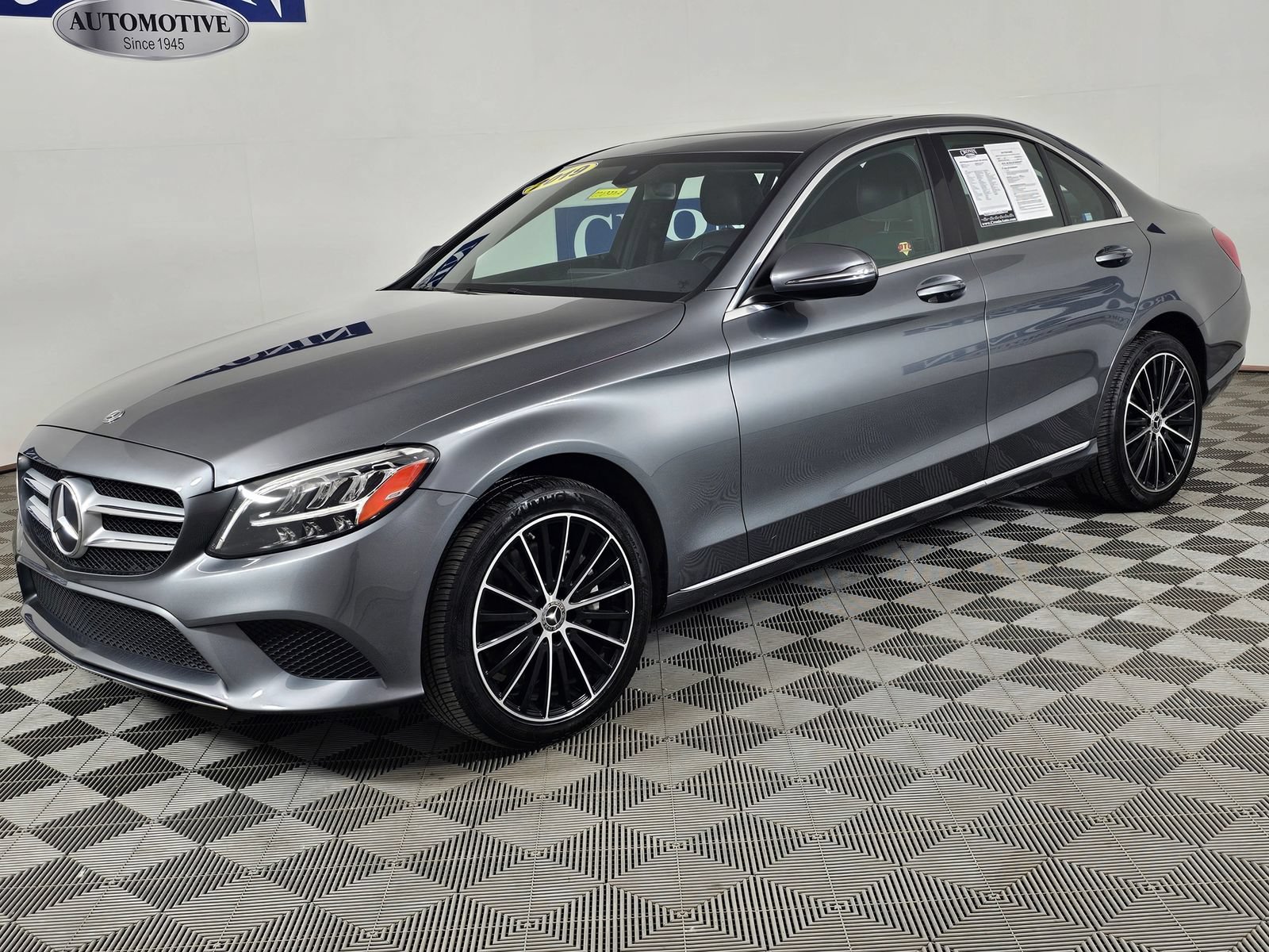 Used 2019 Mercedes-Benz C 300 4MATIC Sedan image 31