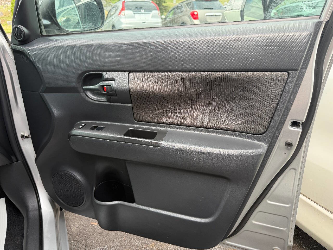 Used 2015 Scion xB image 18