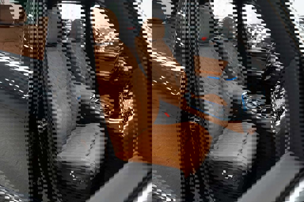 Used 2026 BMW X5 xDrive40i AWD/4WD image 10