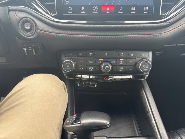 Used 2024 Dodge Durango GT image 23