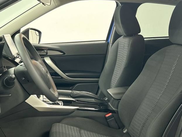 New 2026 Mitsubishi Eclipse Cross LE AWD/4WD image 12