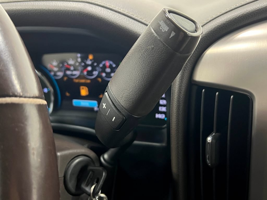 Used 2018 GMC Sierra 3500 Denali w/ Duramax Plus Package AWD/4WD image 34