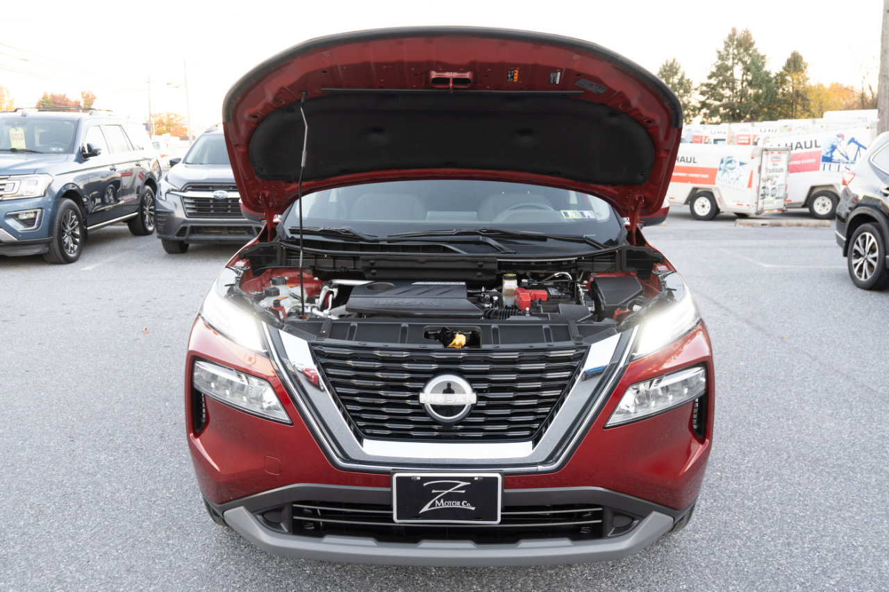 Used 2023 Nissan Rogue SV image 36