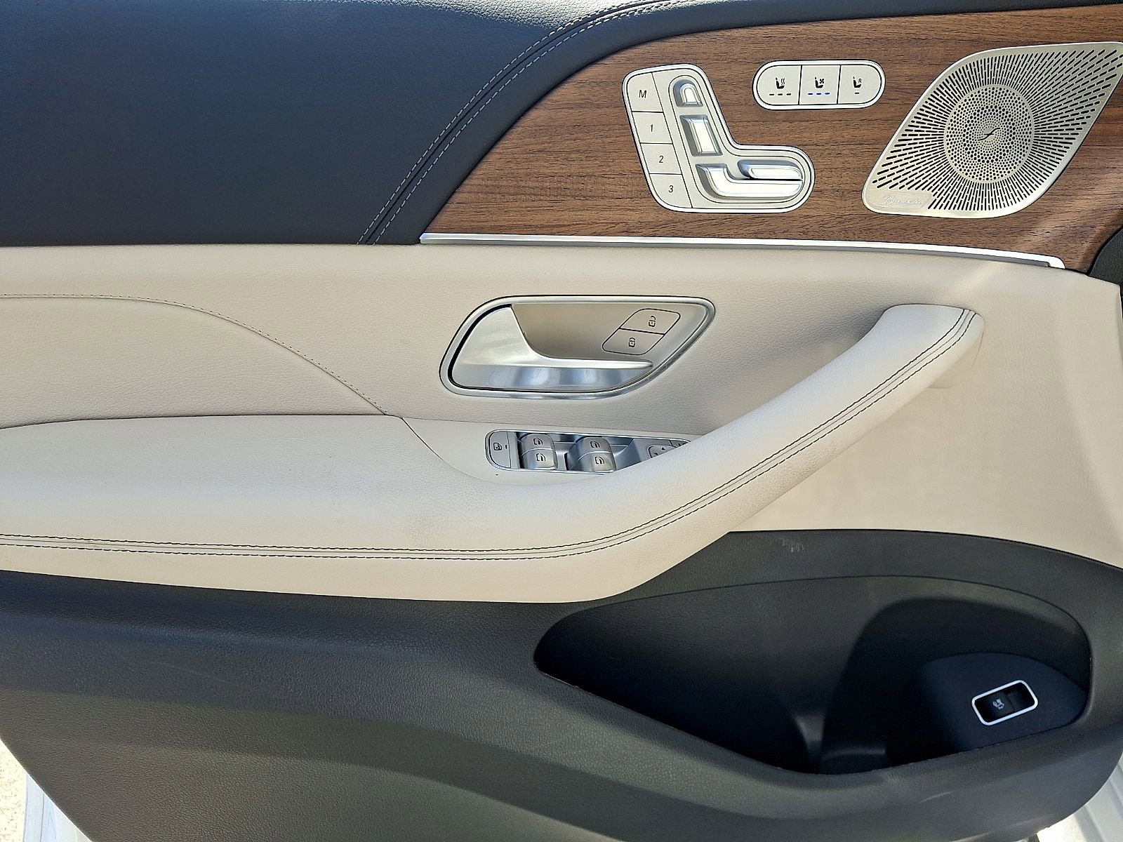 Used 2026 Mercedes-Benz GLE 450 4MATIC image 12