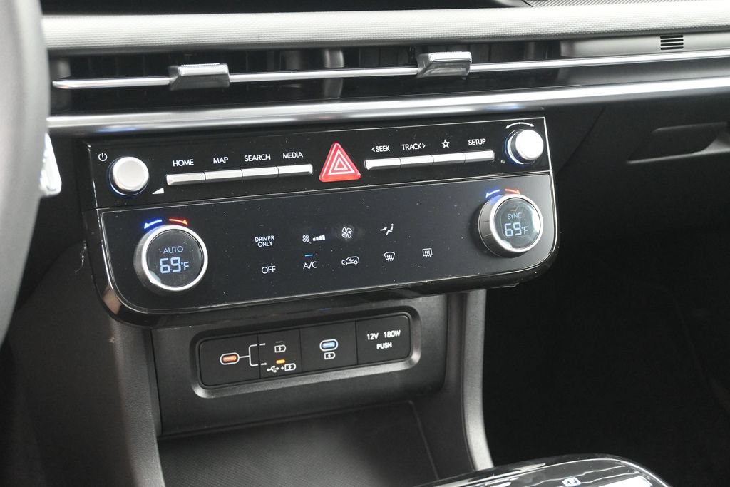 New 2026 Hyundai Tucson Blue SE AWD/4WD image 17