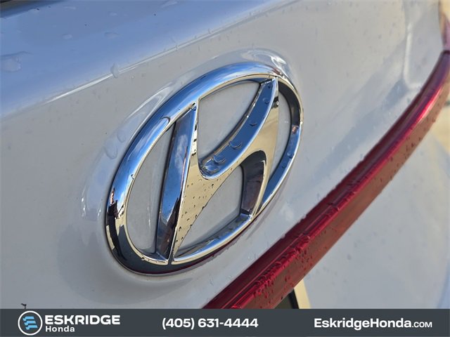 Used 2022 Hyundai Santa Fe SEL w/ Convenience + Premium Package image 11