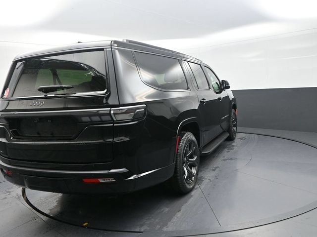 New 2026 Jeep Grand Wagoneer L Limited AWD/4WD image 9