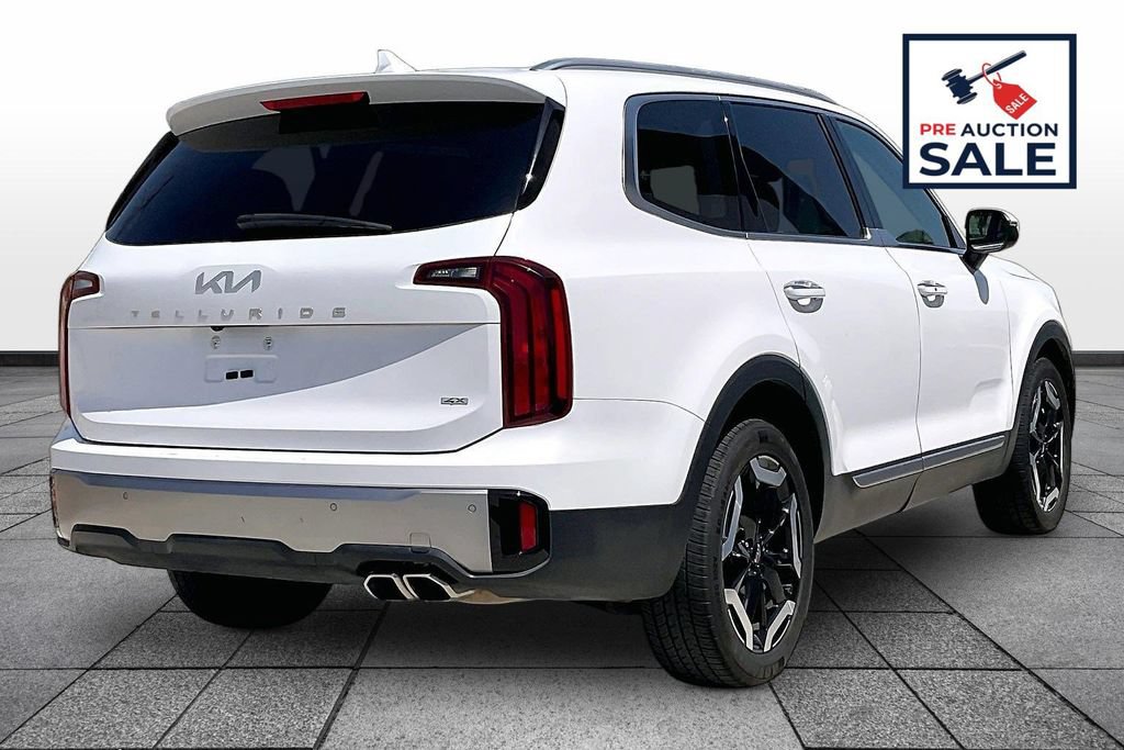 Used 2025 Kia Telluride S AWD/4WD image 13