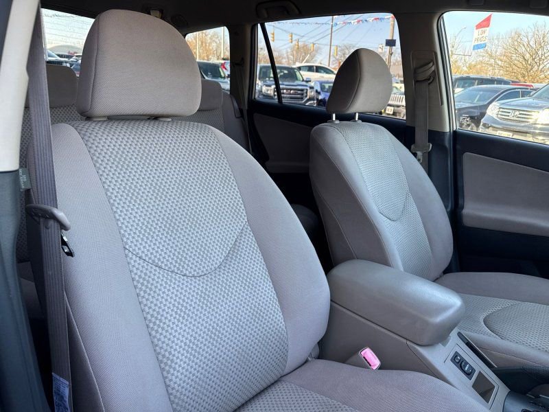 Used 2008 Toyota RAV4 2WD image 18