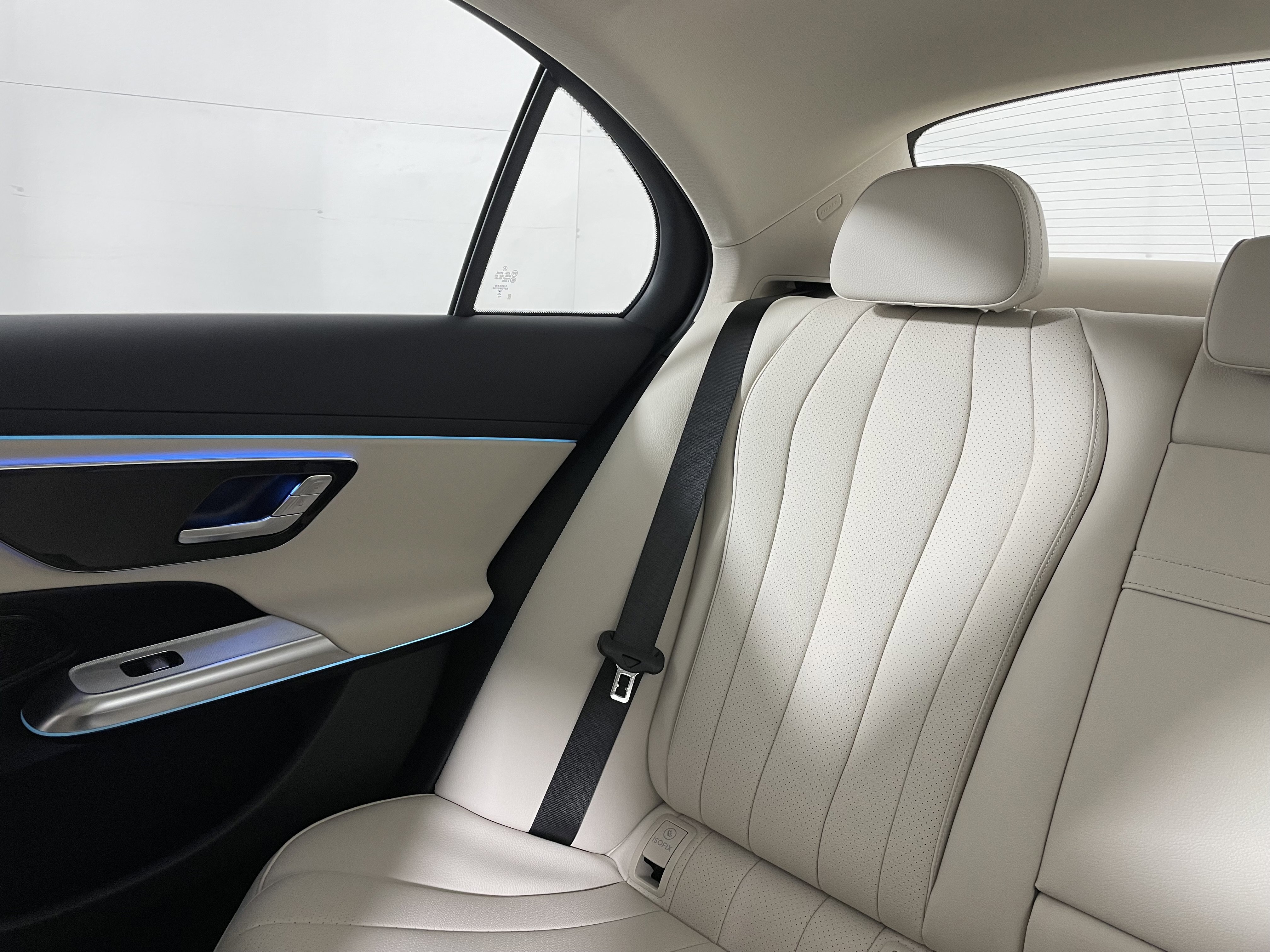 New 2026 Mercedes-Benz E 350 Sedan image 13