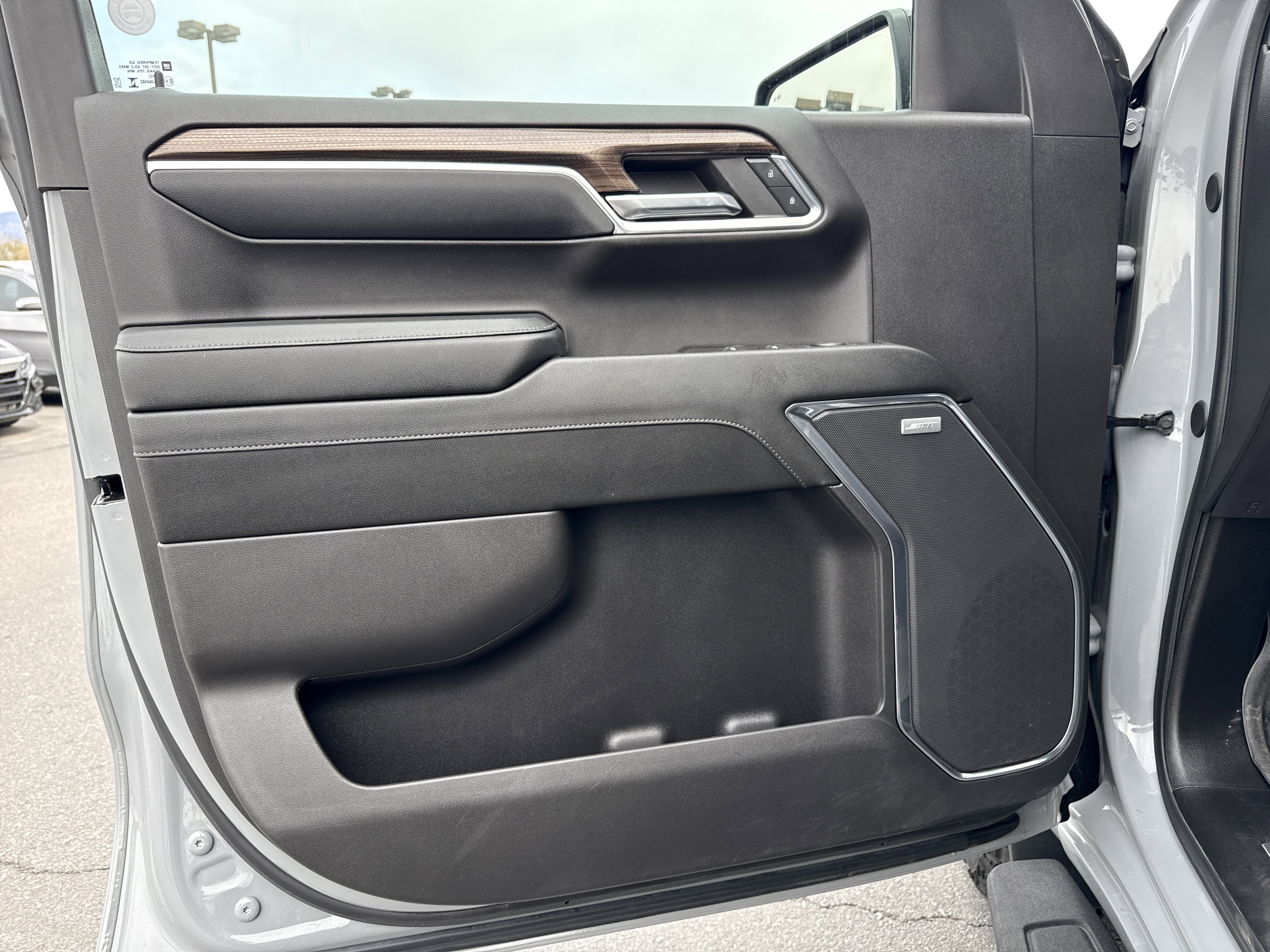 Used 2024 Chevrolet Silverado 1500 LT Trail Boss w/ LT Trail Boss Premium Package image 13