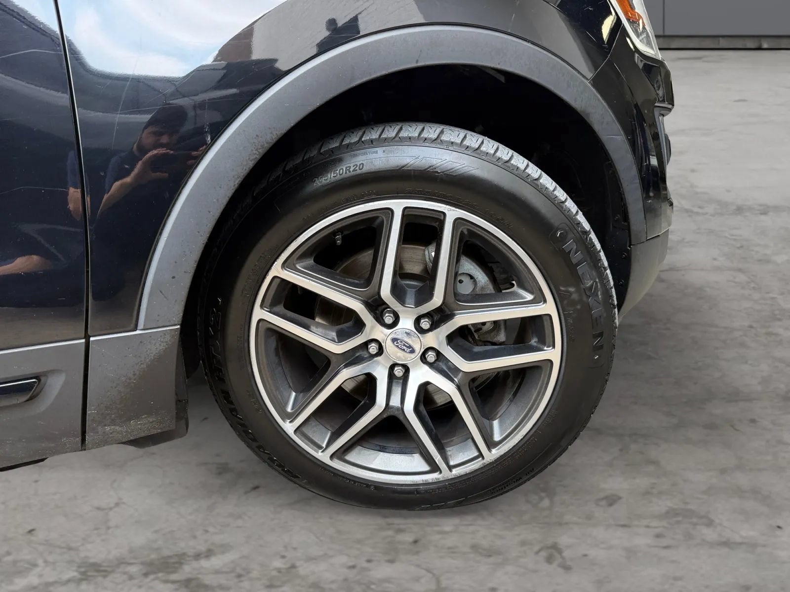 Used 2016 Ford Explorer Sport AWD/4WD image 46