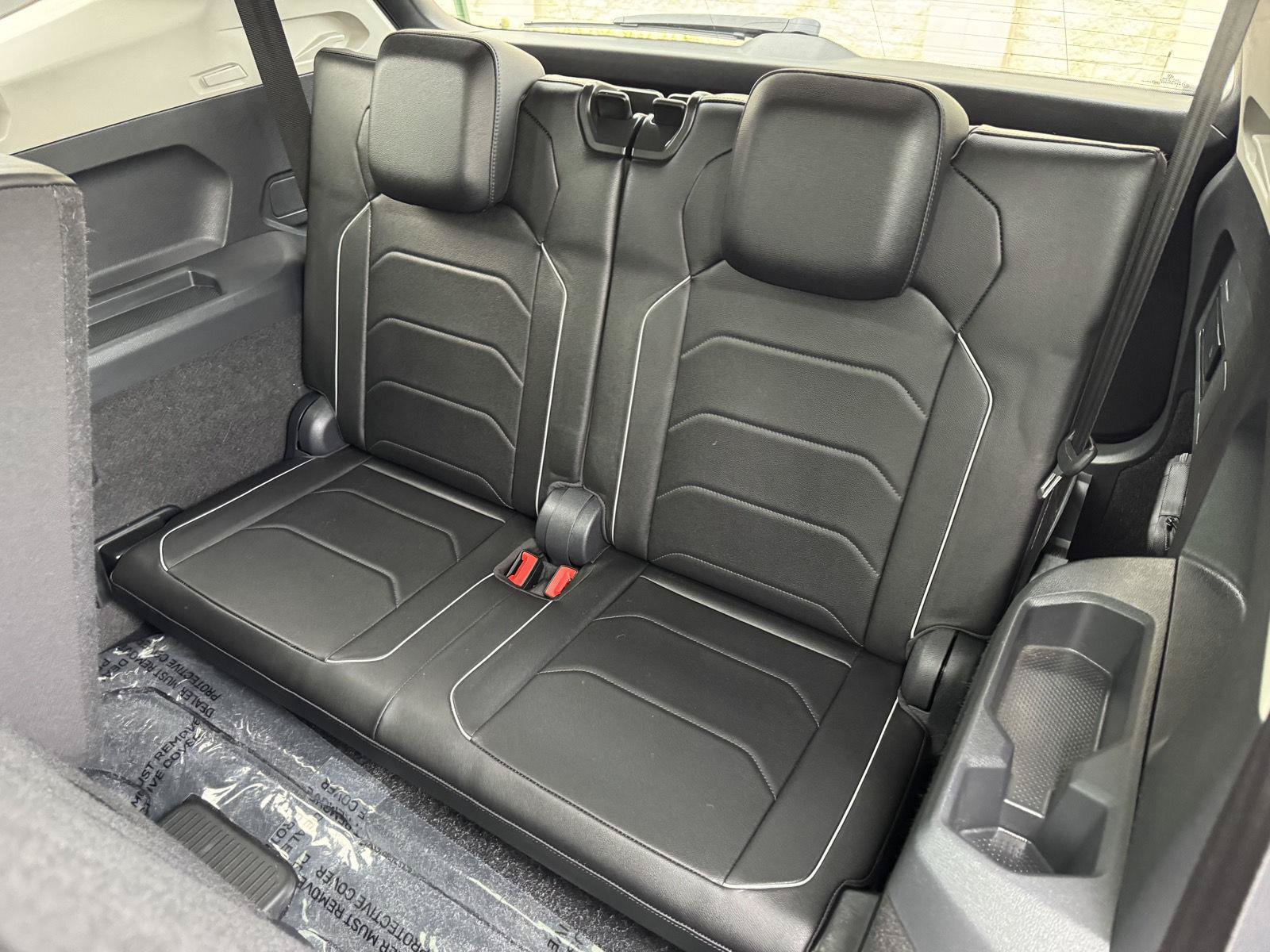 Used 2018 Volkswagen Tiguan SEL Premium w/ 3rd Row Seat Package AWD/4WD image 33