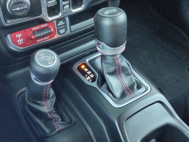 Used 2022 Jeep Wrangler Unlimited Rubicon AWD/4WD image 12