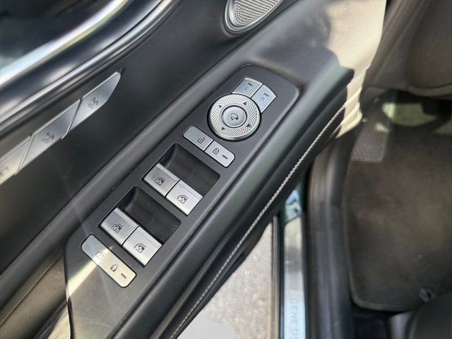 Used 2022 Genesis GV80 3.5T w/ Advanced Package 06 image 10